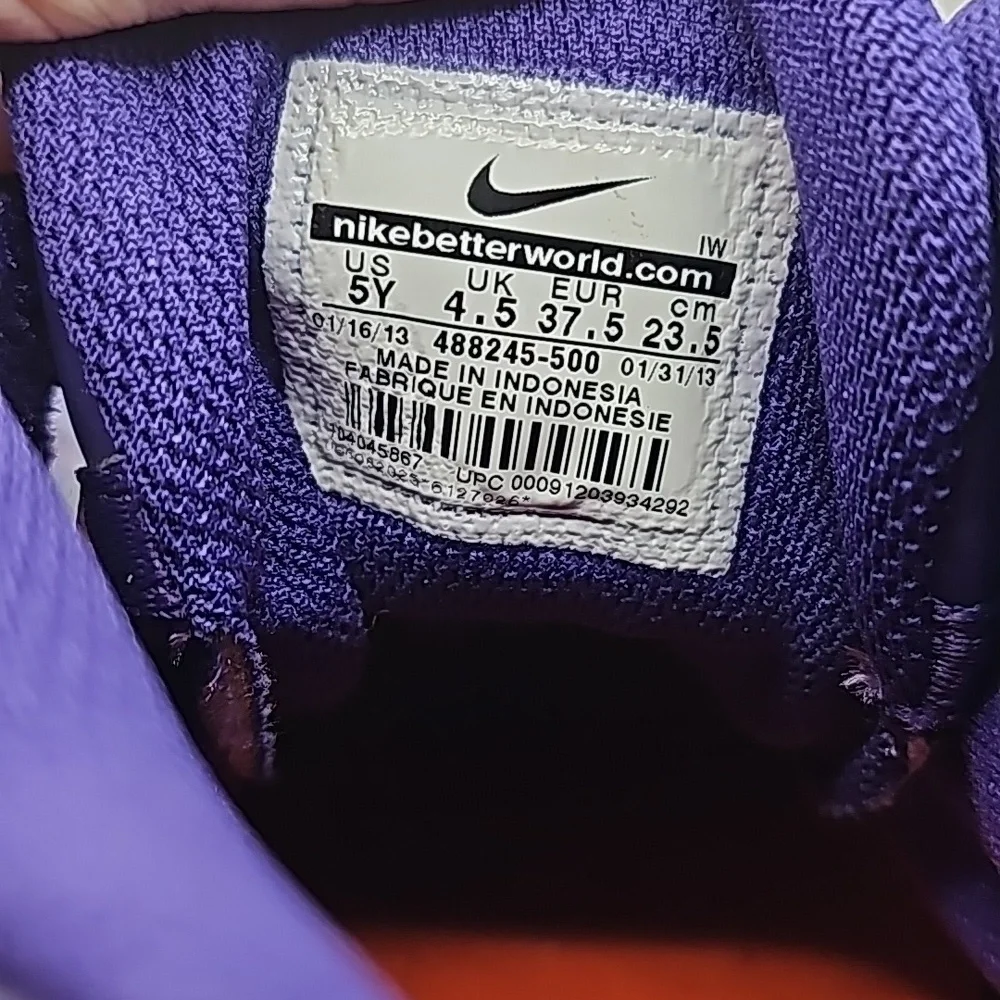 Nike Air max 2  youth 5 sneakers